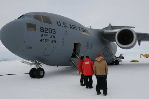 Touchdown at McMurdo, Antarctica, -78 degrees south. (click to enlarge)