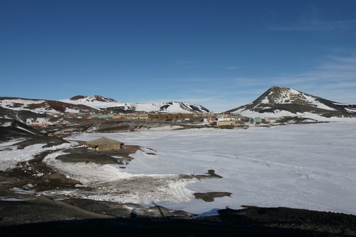 McMurdo, with Discovery Hut in the foreground. (click to enlarge)