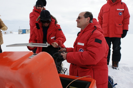 Craig sets up the HF radio to contact South Pole Station. (click to enlarge)