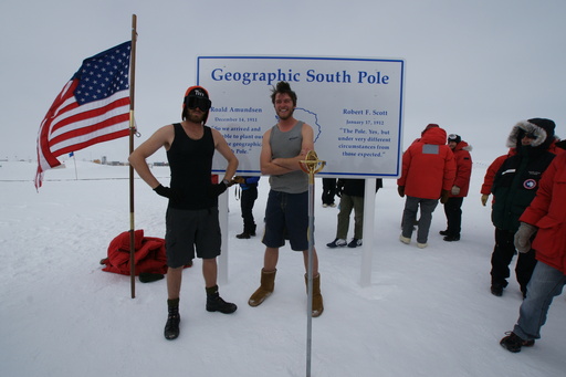 Luke and Campbell experiencing the -24C temperatures (-35C with wind chill). (click to enlarge)