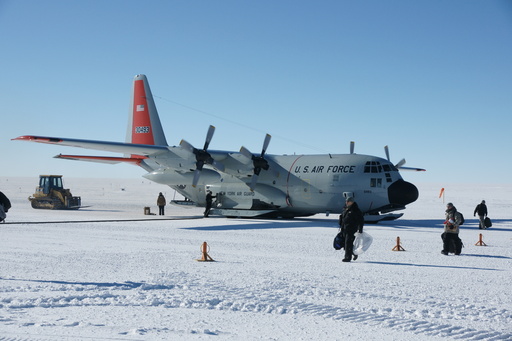 The LC-130 taking David and Yael back to McMurdo. (click to enlarge)